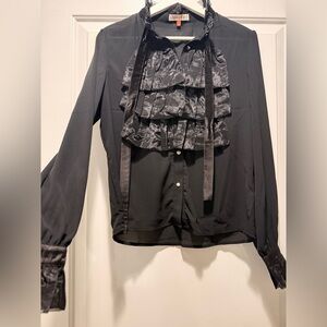 Long sleeve blouse size M